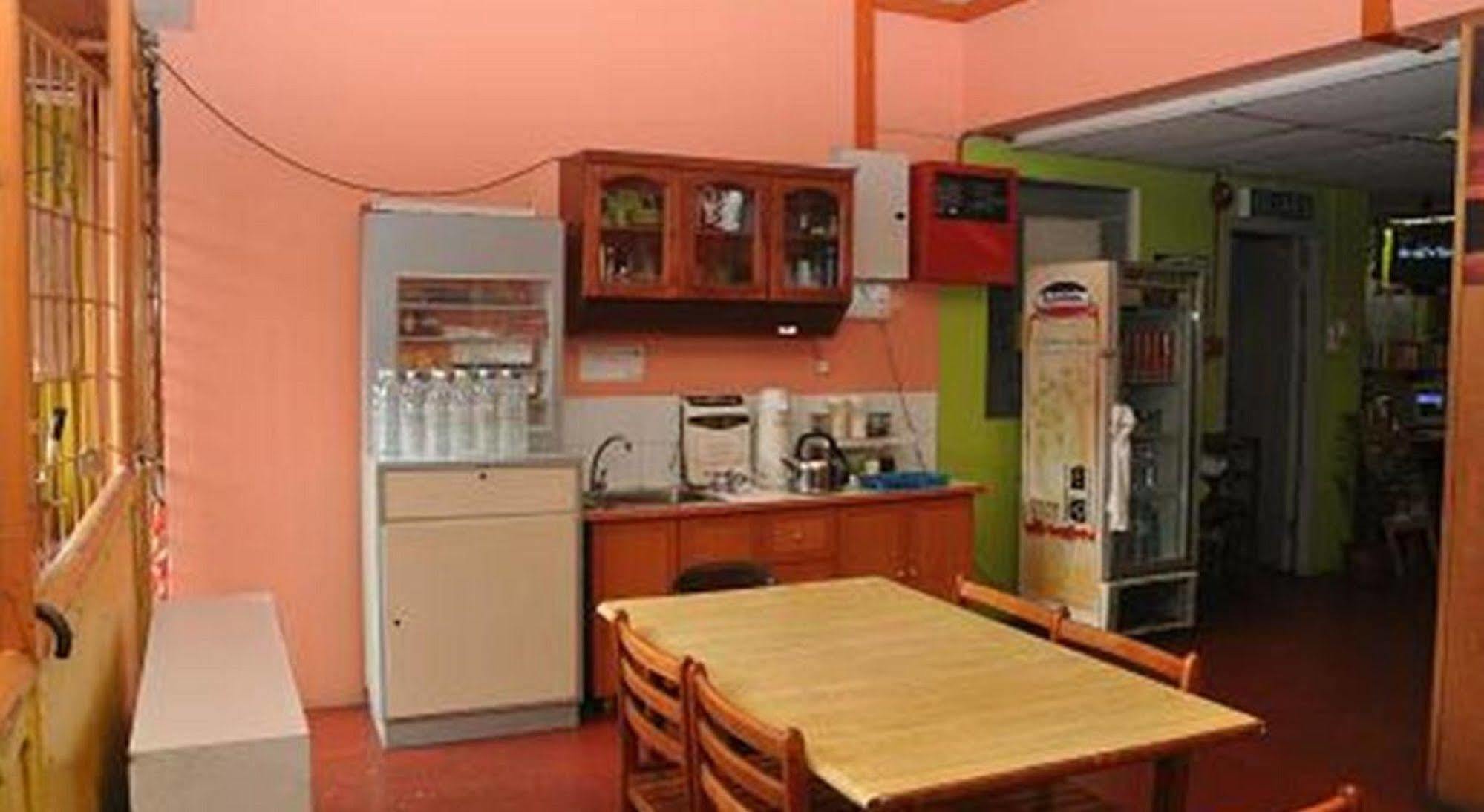 Stay In Lodge Kota Kinabalu Eksteriør billede